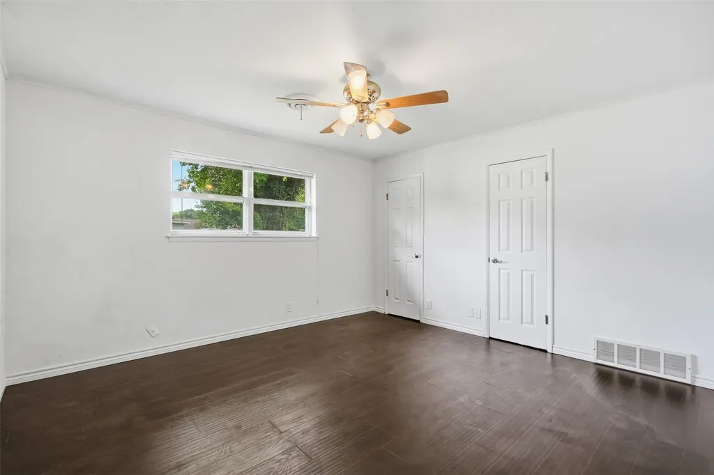 206 Mcanear Street Cleburne TX 76033