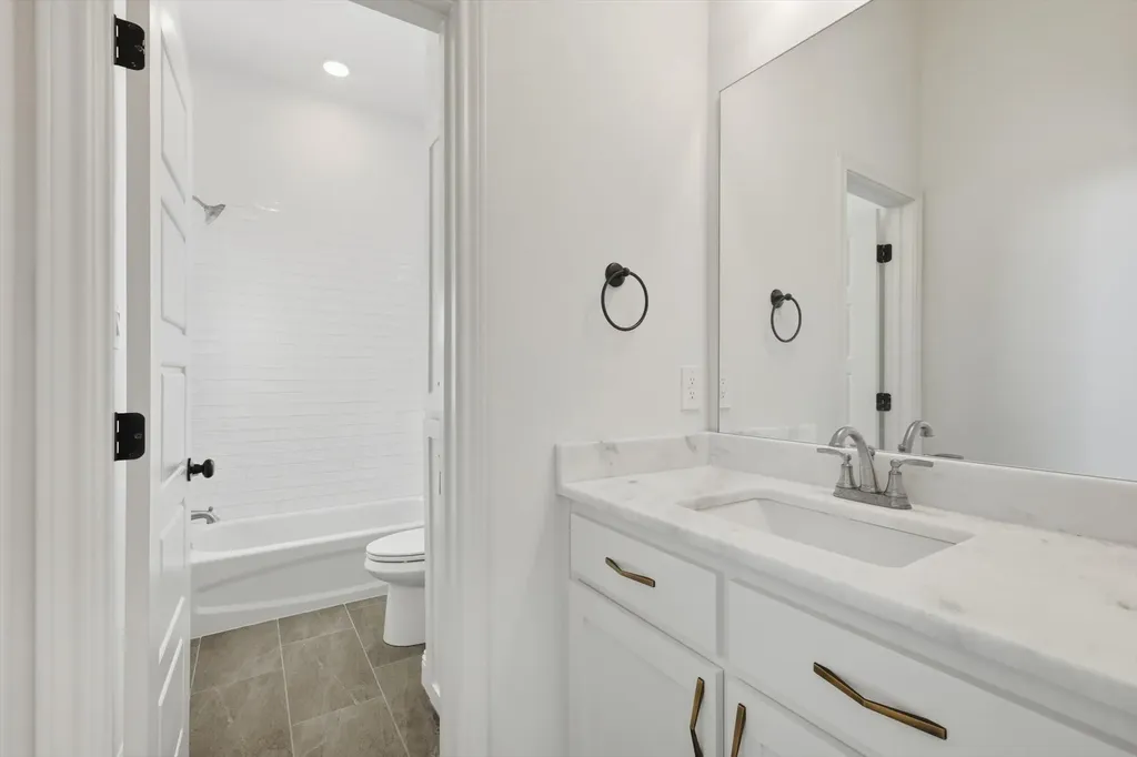 459 Red Bird Drive Springtown TX 76082