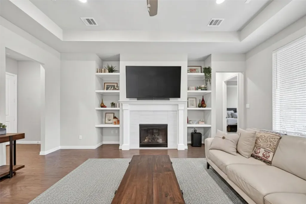 713 Rous Falls Drive Mckinney TX 75071
