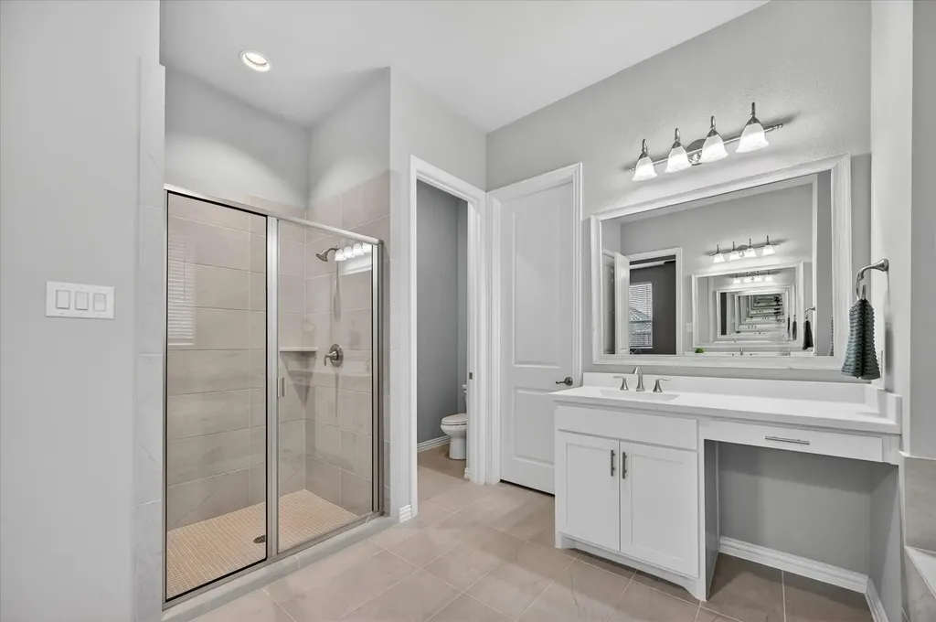 713 Rous Falls Drive Mckinney TX 75071