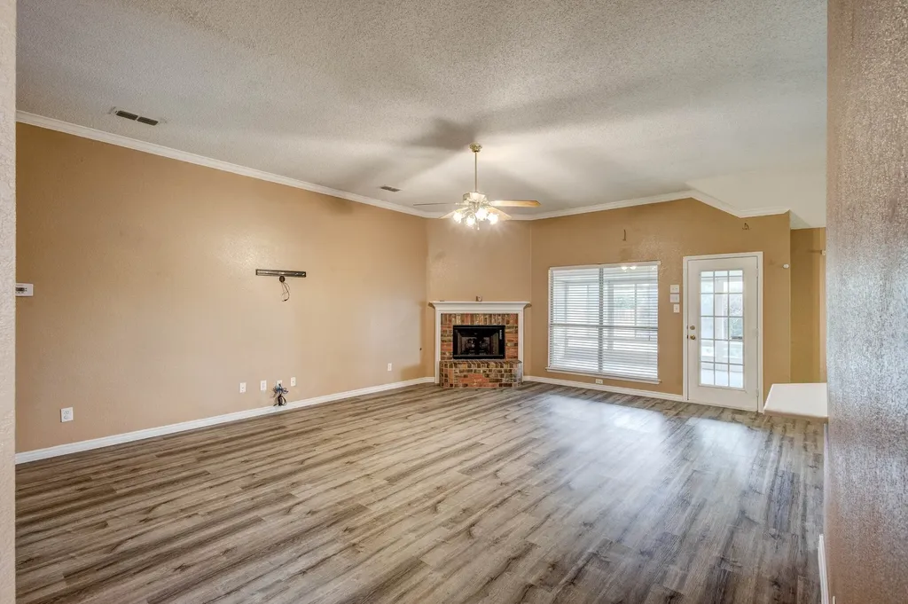 7708 Chandler Court North Richland Hills TX 76182