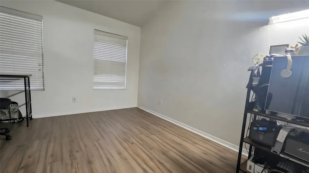 625 Carriagehouse Lane Garland TX 75040