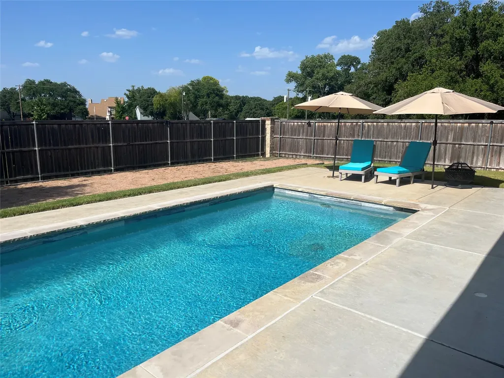 1107 Admiral Drive Azle TX 76020