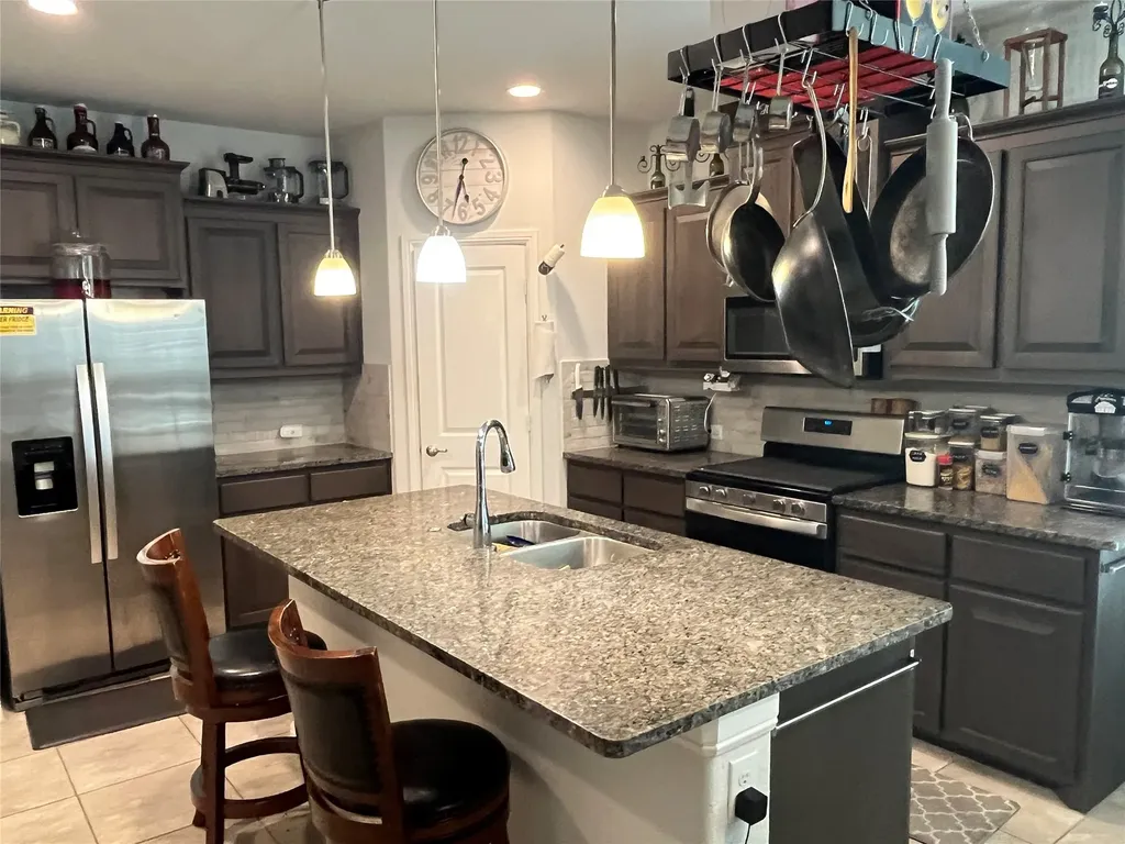 1107 Admiral Drive Azle TX 76020