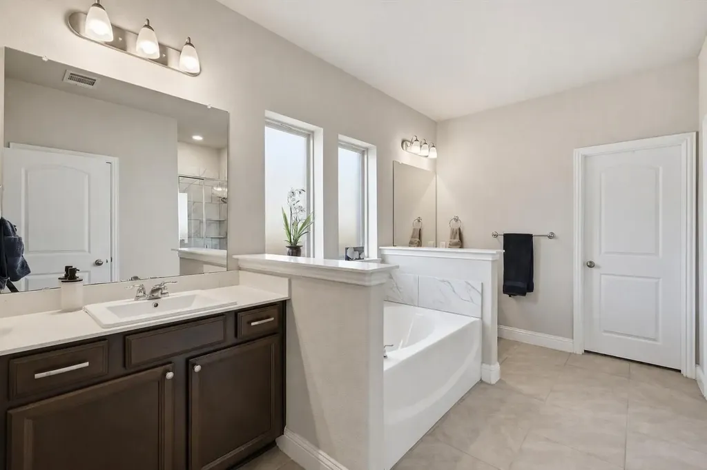 4132 Kyles Landing Drive Hickory Creek TX 75065