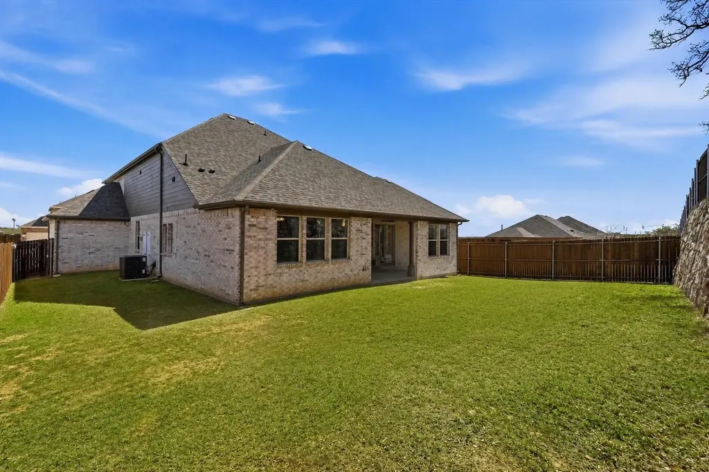 4132 Kyles Landing Drive Hickory Creek TX 75065