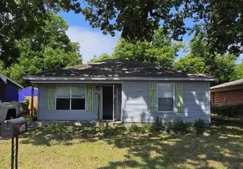 704 S Wilhite Street Cleburne TX 76031