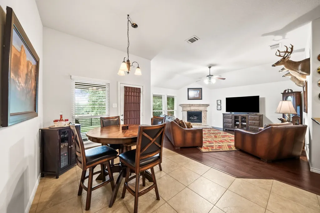 2933 Dog Leg Trail Mckinney TX 75069