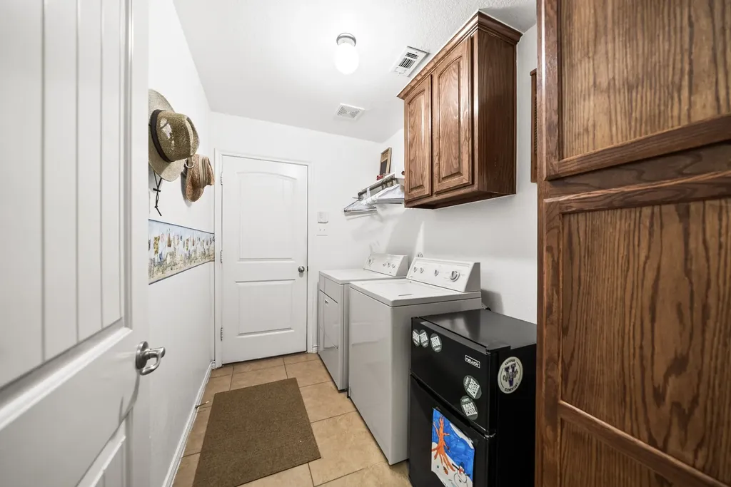 2933 Dog Leg Trail Mckinney TX 75069