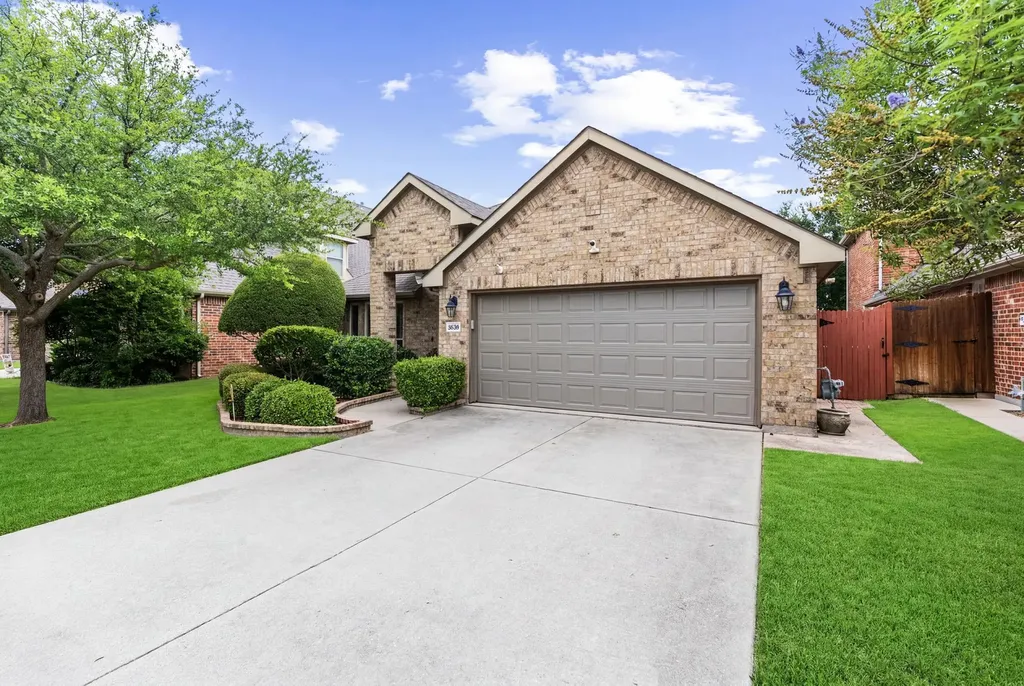 2933 Dog Leg Trail Mckinney TX 75069