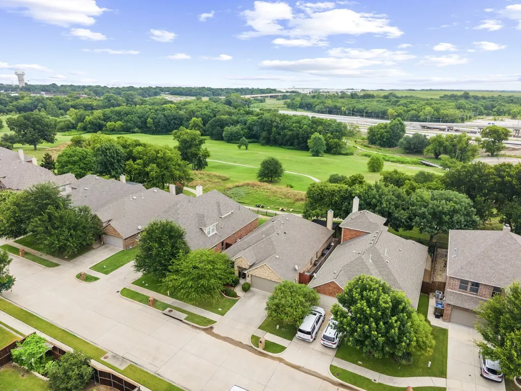 2933 Dog Leg Trail Mckinney TX 75069