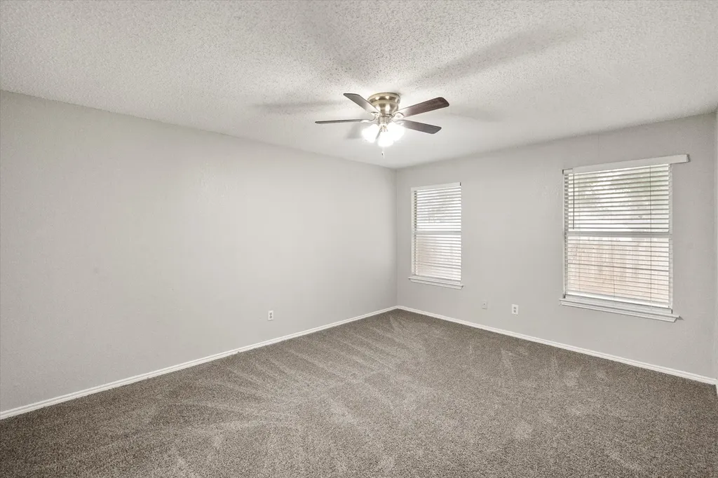 1217 Hidden Creek Drive Mansfield TX 76063
