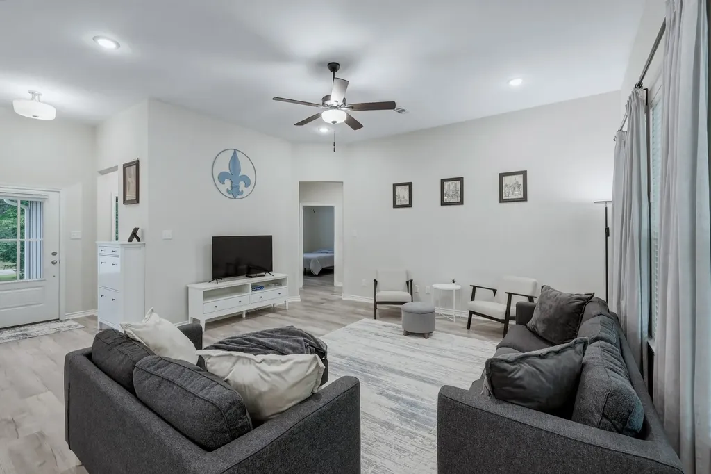 17224 Stella Maris Street Winona TX 75792