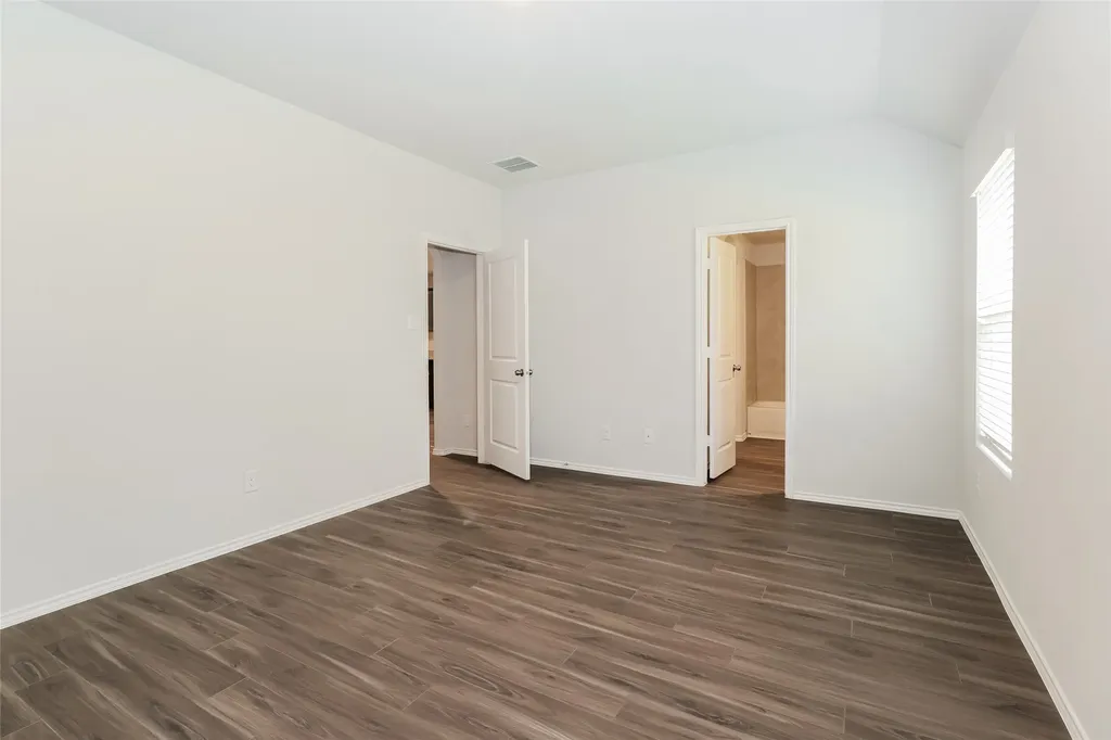 432 Woodhouse Way Everman TX 76140