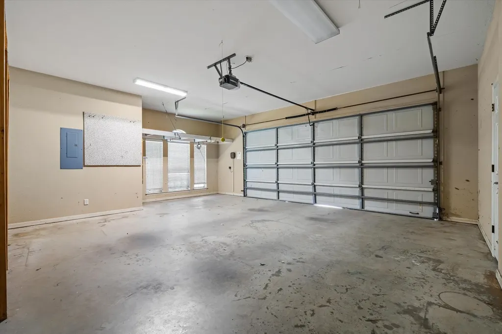 690 County Road 2310 Mineola TX 75773