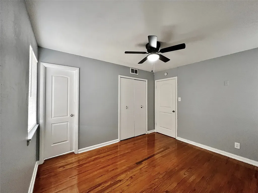 714 Cranbrook Lane Grand Prairie TX 75052