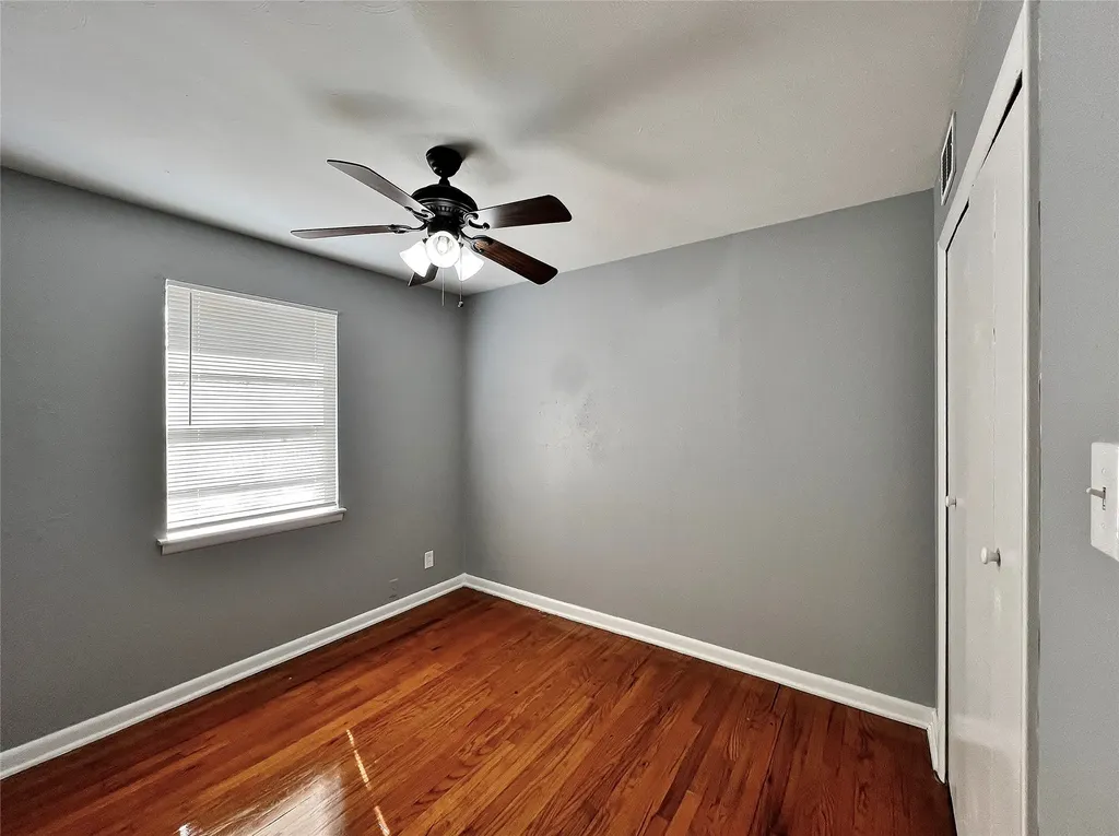 714 Cranbrook Lane Grand Prairie TX 75052