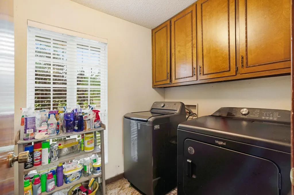 820 NE 32nd Paris TX 75460