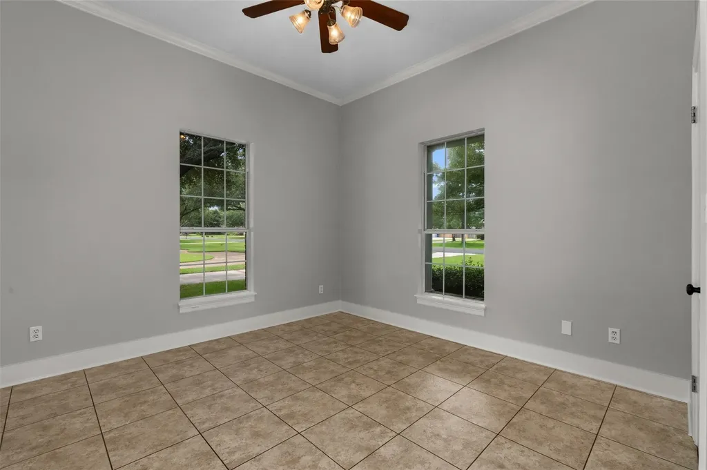 340 Hunters Hollow Bossier City LA 71111