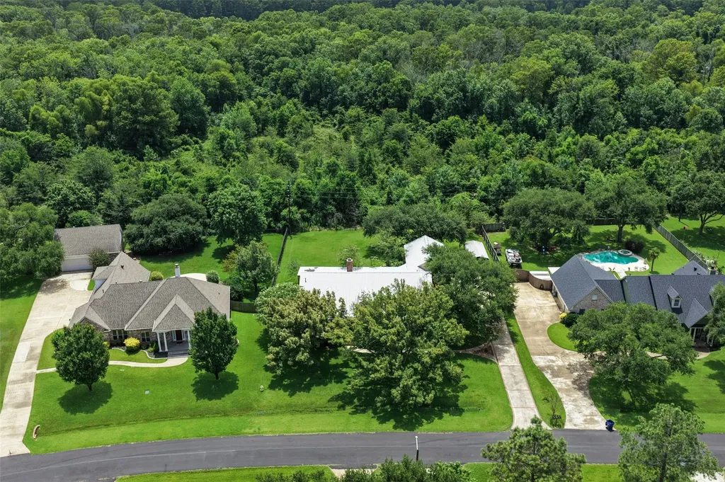 340 Hunters Hollow Bossier City LA 71111
