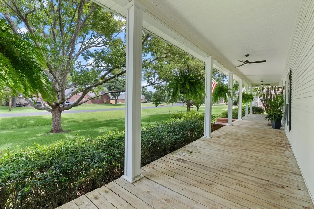 340 Hunters Hollow Bossier City LA 71111