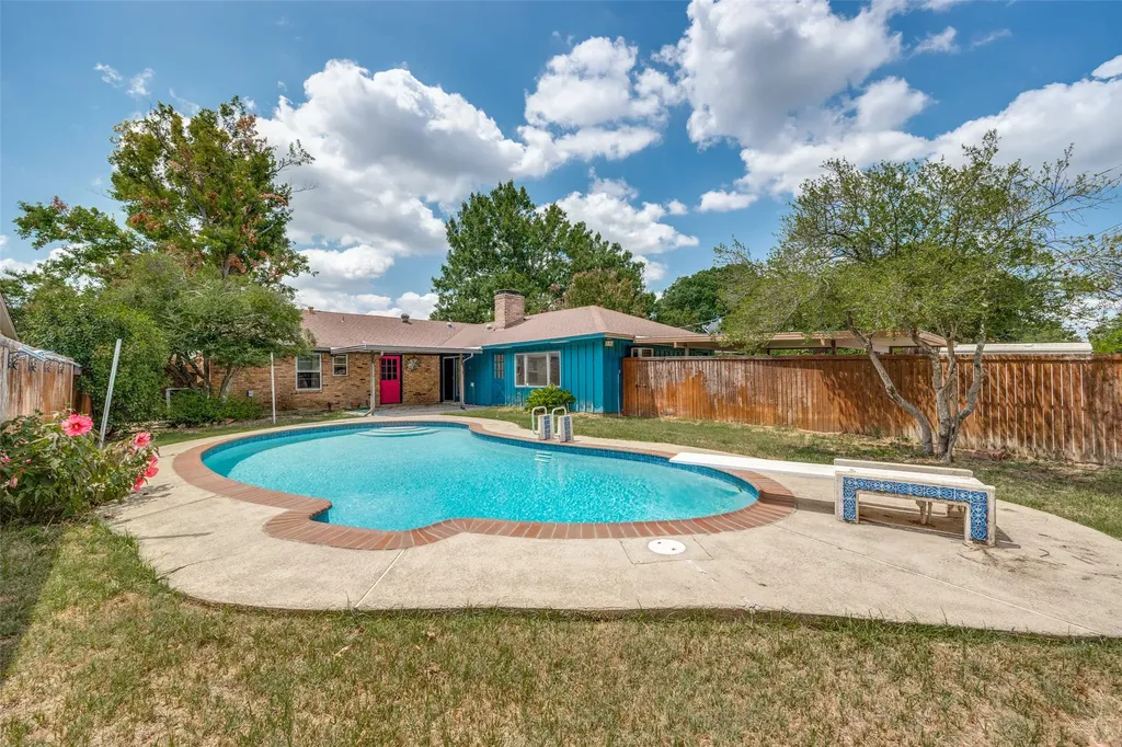 530 Parkview Lane Richardson TX 75080