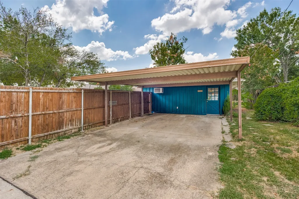 530 Parkview Lane Richardson TX 75080