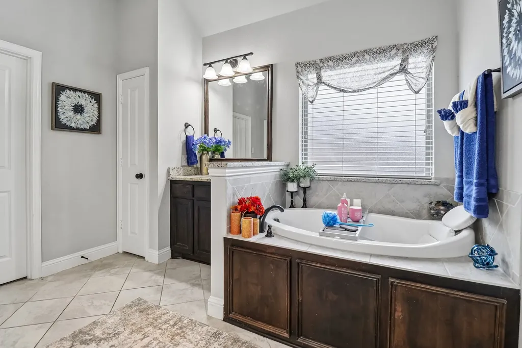 217 Wisteria Way Red Oak TX 75154