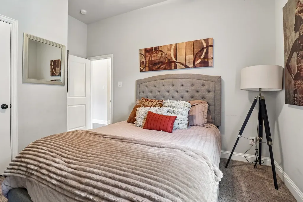 217 Wisteria Way Red Oak TX 75154
