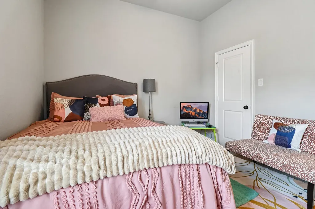 217 Wisteria Way Red Oak TX 75154