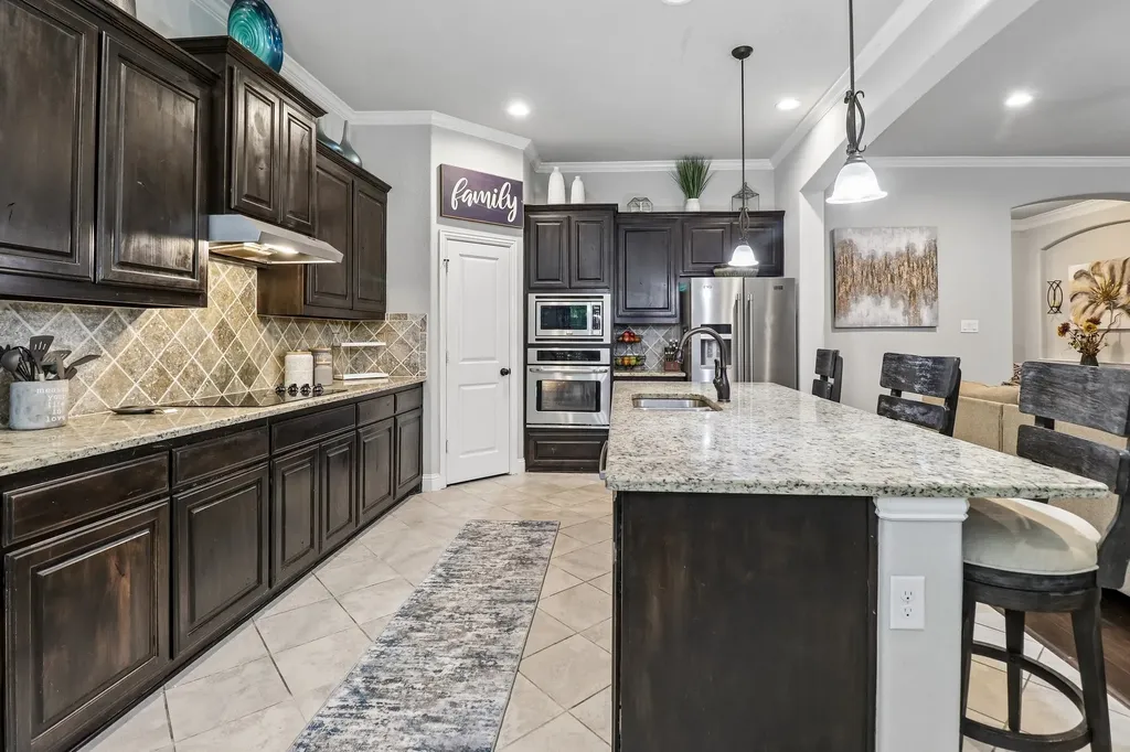 217 Wisteria Way Red Oak TX 75154