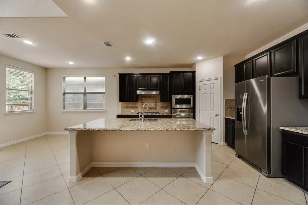 415 San Marcos Drive Irving TX 75039