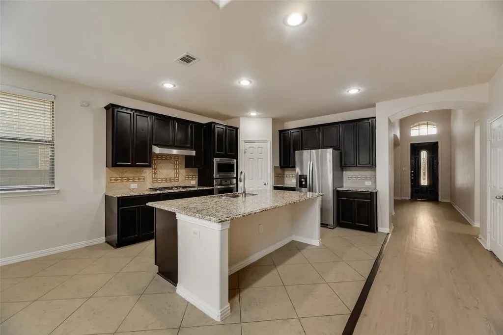 415 San Marcos Drive Irving TX 75039