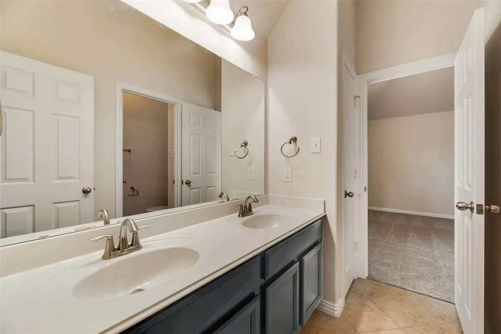 415 San Marcos Drive Irving TX 75039
