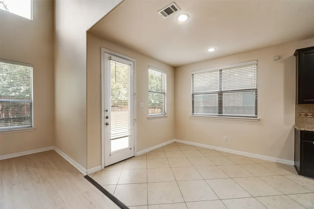 415 San Marcos Drive Irving TX 75039