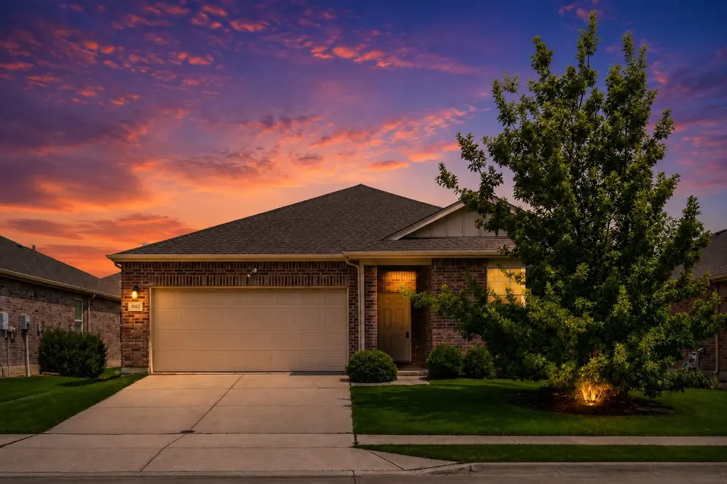 3013 Manuel Creek Drive Little Elm TX 75068