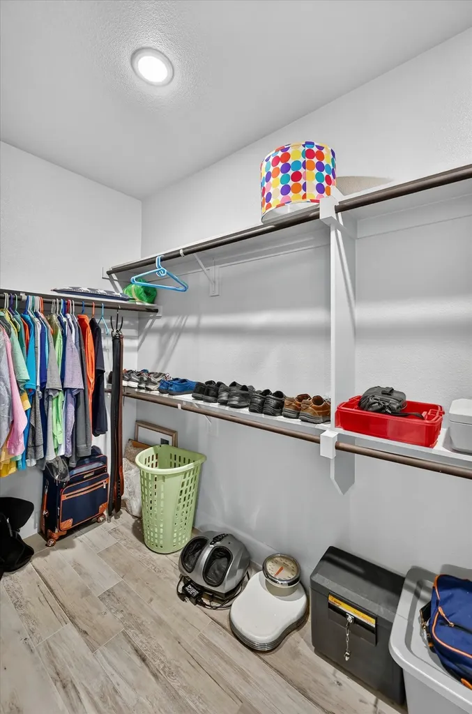 1729 River Bend Road Burleson TX 76028