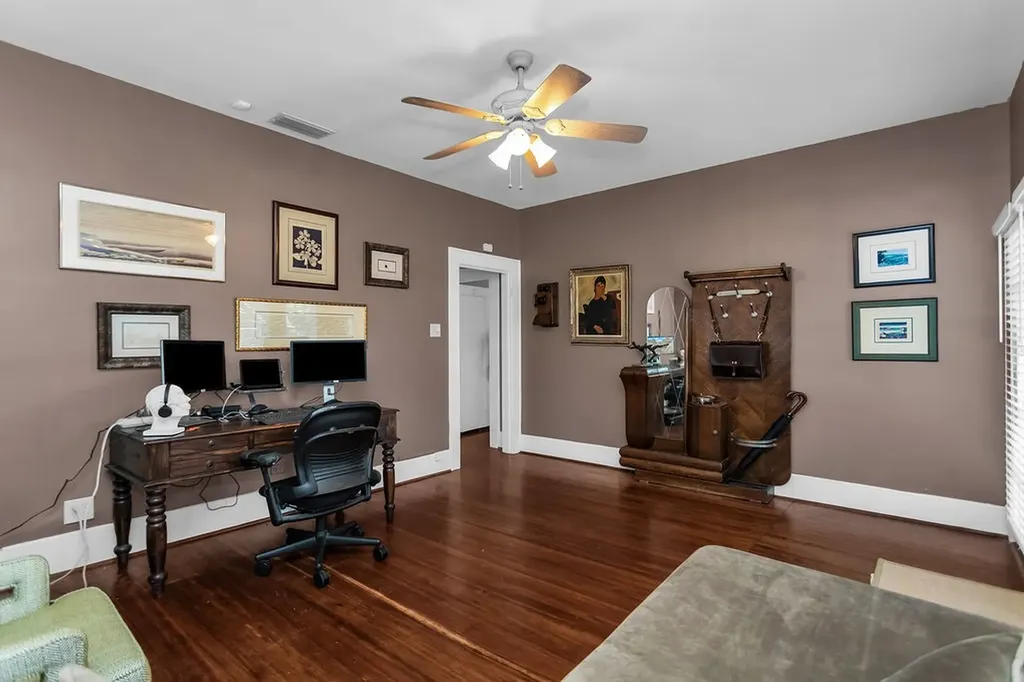 6018 Prospect Avenue Dallas TX 75206