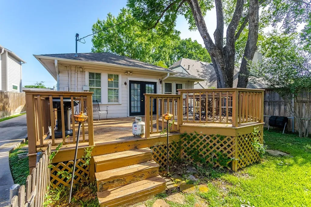 6018 Prospect Avenue Dallas TX 75206