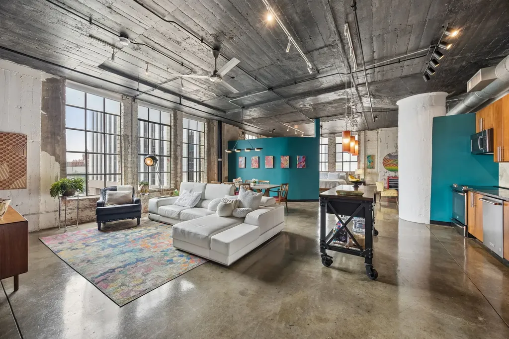 1122 Jackson Street Dallas TX 75202