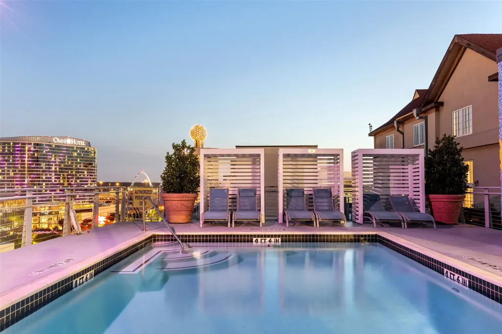 1122 Jackson Street Dallas TX 75202