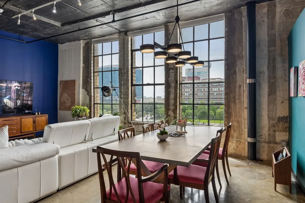 1122 Jackson Street Dallas TX 75202