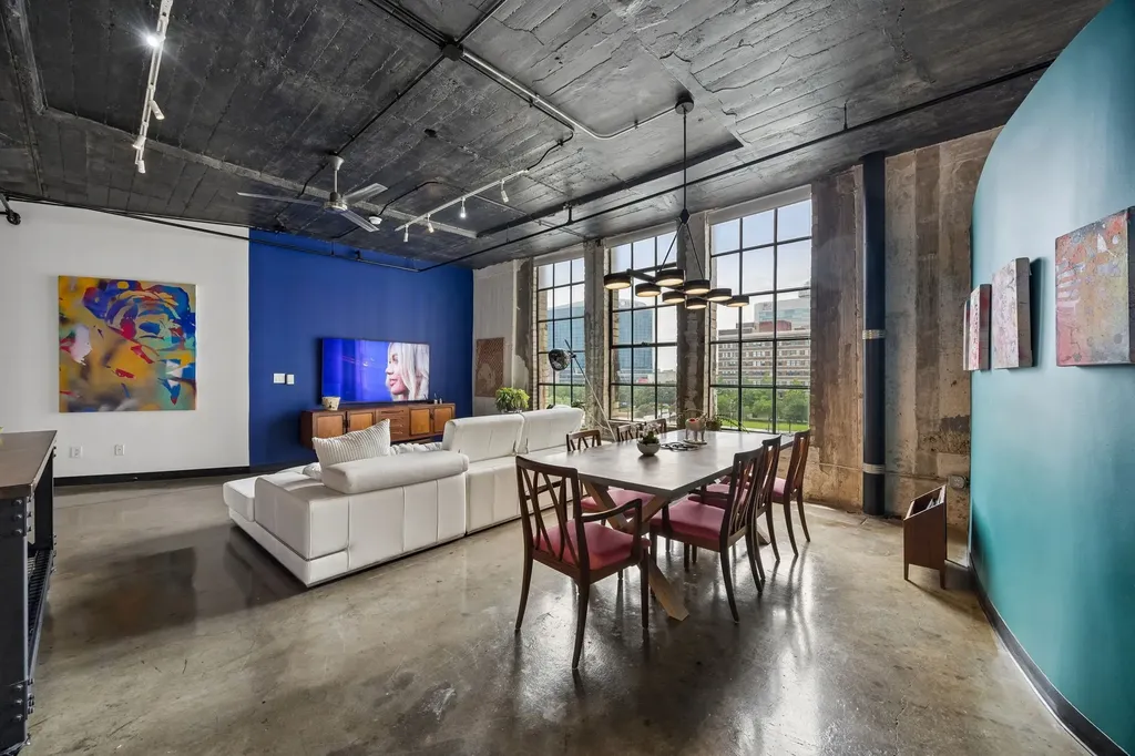 1122 Jackson Street Dallas TX 75202