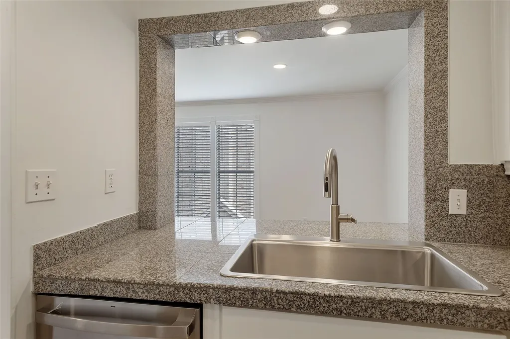 5881 Preston View Boulevard Dallas TX 75240