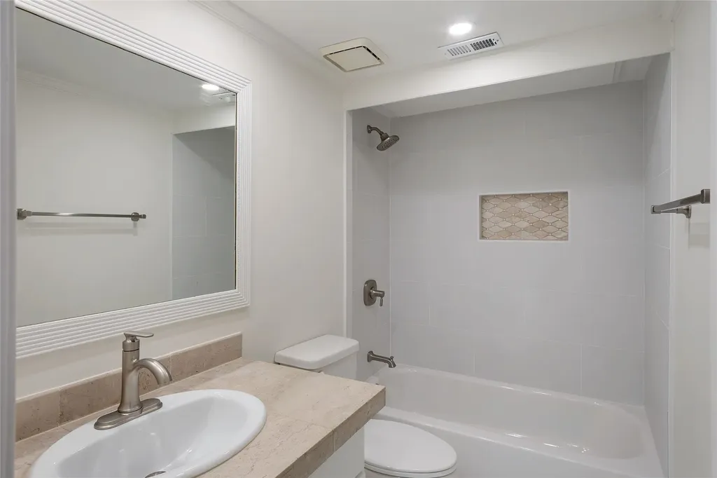 5881 Preston View Boulevard Dallas TX 75240