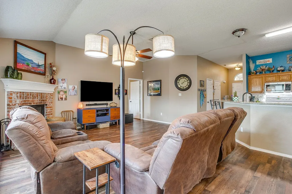9425 Carson Ranch Road Crowley TX 76036