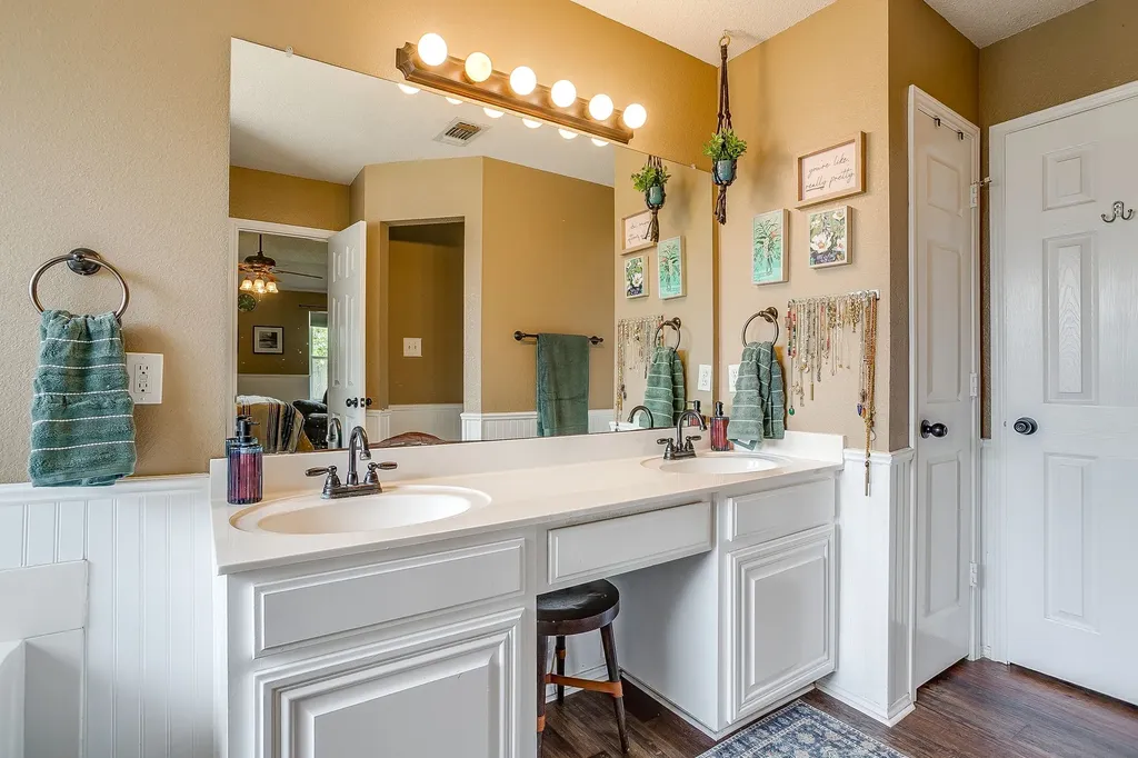 9425 Carson Ranch Road Crowley TX 76036