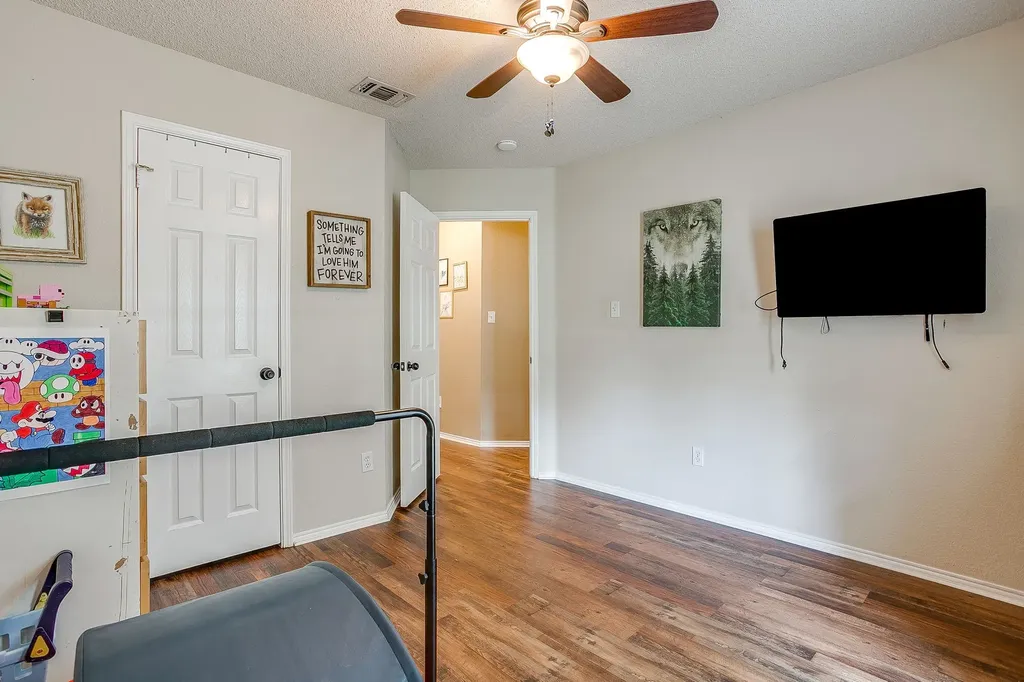 9425 Carson Ranch Road Crowley TX 76036