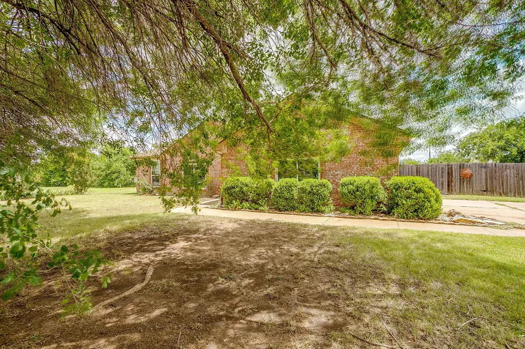 9425 Carson Ranch Road Crowley TX 76036