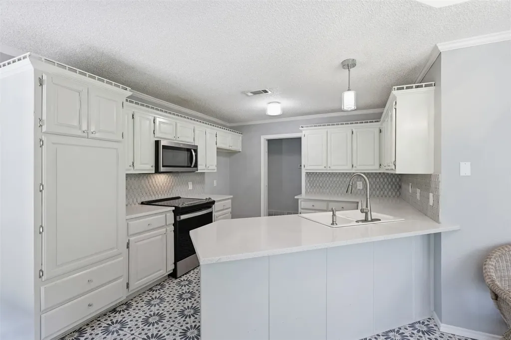 1309 Oak Harbor Boulevard Azle TX 76020